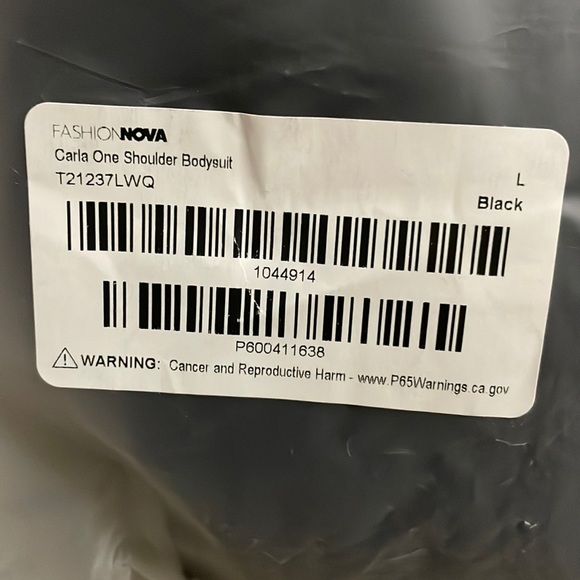 Fashion Nova Black One Shoulder Bodysuit - Picture 4 of 5